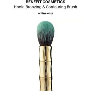 BENEFIT HOOLA contouring n bronzer brush NEW